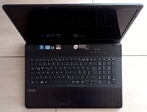 Sony vaio vpcej - vaio,