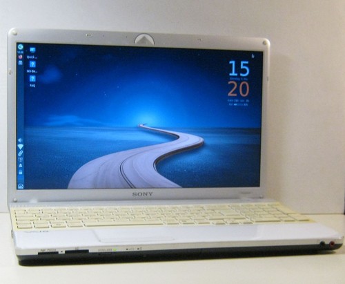 Sony vaio vpcee athlon - 15,6",