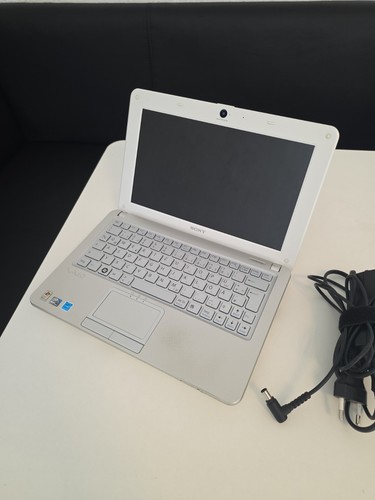 Sony vaio vpcw11s1e zoll - sony,